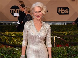 Helen Mirren v atech od návrháky Jenny Packhamové