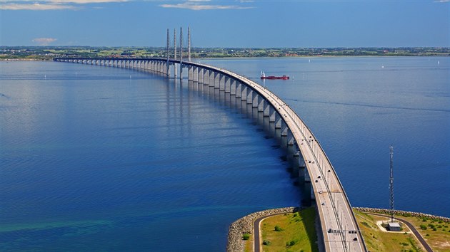 Most pes úinu Öresund byl a donedávna symbolem propojování Evropy