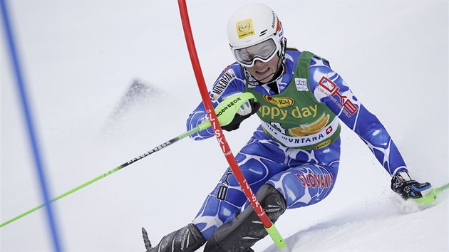 Petra Vlhov ve slalomu v Crans Montan.