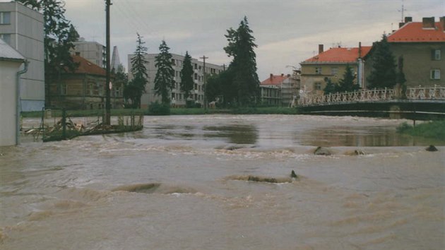 Pohled na zatopenou Litovel na Olomoucku bhem povodn v ervenci 1997.