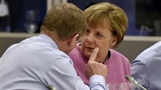Angela Merkelová na spolené veei evropských státník v Bruselu (19. února...