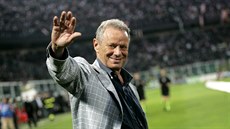 TAK ZASE NĚKDY, TRENÉRE. Maurizio Zamparini, prezident italského Palerma,... TAK ZASE NĚKDY, TRENÉRE. Maurizio Zamparini, prezident italského Palerma,...