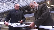 První hejtman František Dohnal (vlevo) už nynější řízení Vysočiny nemůže... První hejtman František Dohnal (vlevo) už nynější řízení Vysočiny nemůže...