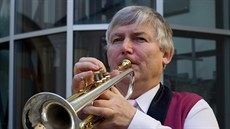 Kapelník Lounské třináctky František Rejha. Kapelník Lounské třináctky František Rejha.