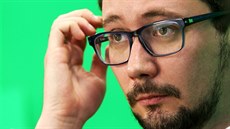 Mluvčí prezidenta republiky Jiří Ovčáček při videochatu se čtenáři iDNES.cz... Mluvčí prezidenta republiky Jiří Ovčáček při videochatu se čtenáři iDNES.cz...