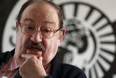 Italský spisovatel Umberto Eco na snímku z roku 2010