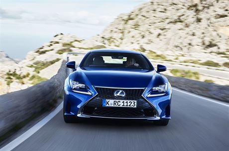 Lexus RC