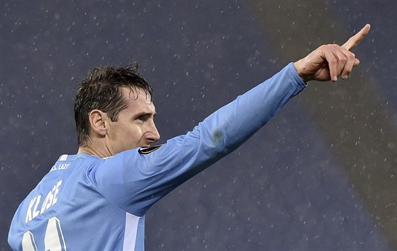 STÁRNOUCÍ STELEC. Miroslav Klose se v této sezon za Lazio trefil jen jednou - v postupovém zápase Evropské ligy proti Galatasaray.