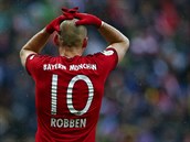 Zaduman Arjen Robben z Bayernu Mnichov v duelu s Darmstadtem