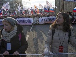 Organizátoi chtli demonstrací krom dosud neobjasnné vrady Putinova kritika...