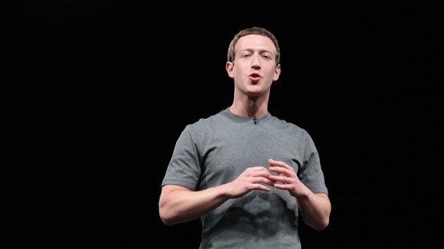 Mark Zuckerberg ukradl Samsungu jeho show na veletrhu MWC v Barcelon