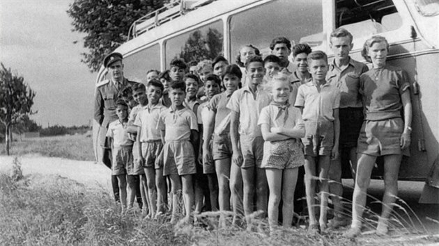 Fotografie ze zjezdu kvtunskho sboru (nejspe zp. echy, 1952)