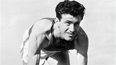 Louis Zamperini na startu závodu Louis Zamperini na startu závodu