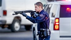 Nejméně čtyři mrtvé a více než dvě desítky raněných si vyžádala střelba ve... Nejméně čtyři mrtvé a více než dvě desítky raněných si vyžádala střelba ve...