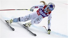 Americká lyžařka Lindsey Vonnová na trati sjezdu v La Thuile. Americká lyžařka Lindsey Vonnová na trati sjezdu v La Thuile.