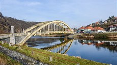 Most pes Vltavu ve tchovicích