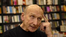 Legenda české hudební publicistiky Jiří Černý slaví osmdesátiny Legenda české hudební publicistiky Jiří Černý slaví osmdesátiny