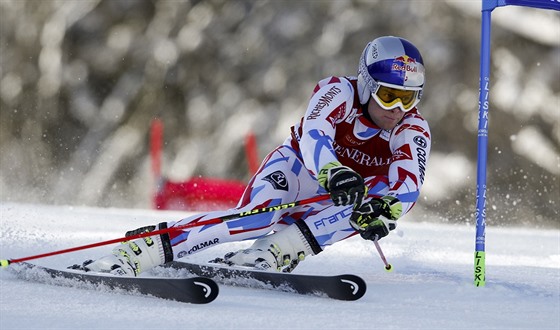 Francouzský lya Alexis Pinturault  na trati obího slalomu v Kranjske Goe.