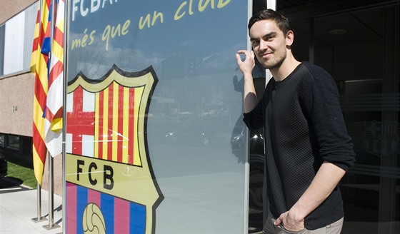 Tomá Satoranský prodlouil v FC Barcelona smlouvu do roku 2020.