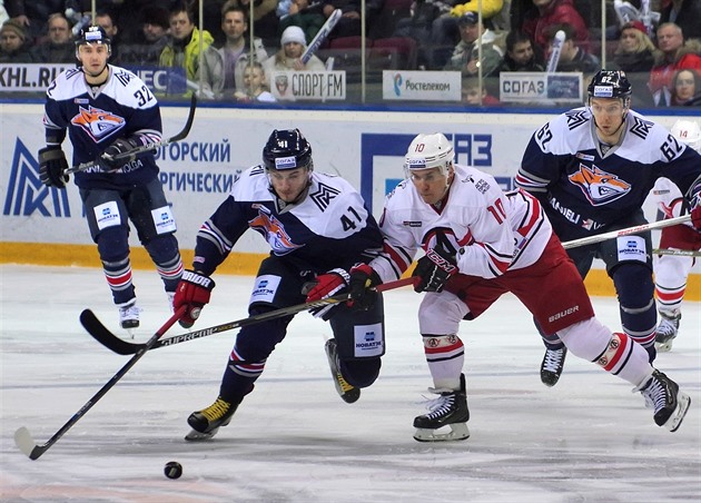 Kovář a Filippi pomohli Magnitogorsku do finále KHL