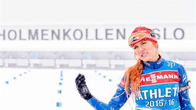 NESPOKOJEN. Gabriela Soukalov pi trninku ped sprintem v Oslu.