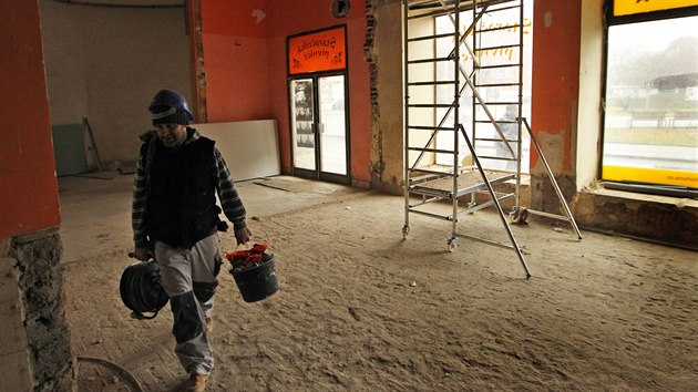 Soust znovuzrozenho Hotelu Palace m bt i restaurace. (29. nora 2016)