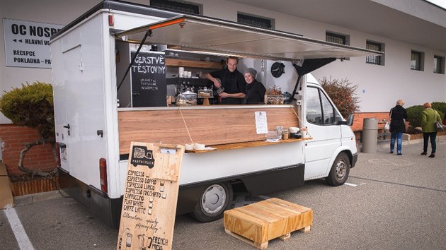 V sobotu zaplav nplavku foodtrucky.