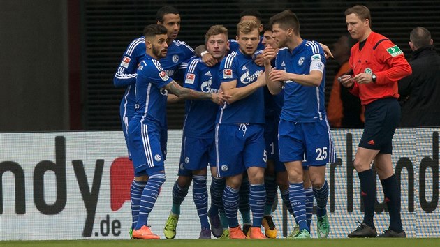 Fotbalist Schalke slav gl na pd Kolnu nad Rnem.