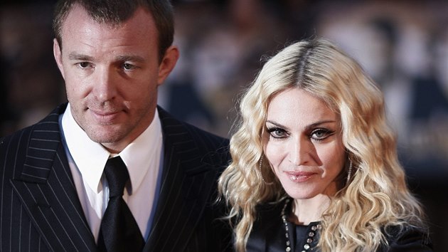 Guy Ritchie a Madonna (Londn, 1. z 2008)