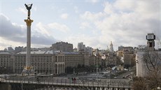 Pohled na náměstí Nezávislosti v Kyjevě (1. března 2016) Pohled na náměstí Nezávislosti v Kyjevě (1. března 2016)