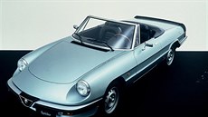 Alfa Romeo Spider (1983-1989) Alfa Romeo Spider (1983-1989)