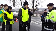 Policie na hranicích v Dolním Dvořišti testuje, jak je připravená na příliv... Policie na hranicích v Dolním Dvořišti testuje, jak je připravená na příliv...