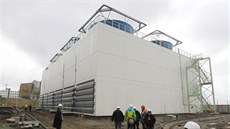 Nové chladící ve dukovanské jaderné elektrárny.