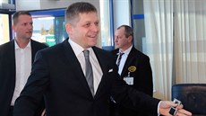 Lídr slovenské strany Smr-SD a souasný premiér Robert Fico po volbách, ve...