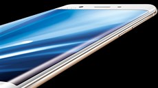 vivo Xplay5 má po stranách zaoblený displej. Funkce navíc jako v případě... vivo Xplay5 má po stranách zaoblený displej. Funkce navíc jako v případě...