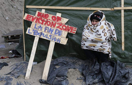 U Calais skonila likvidace jiní ásti pisthovaleckého tábora zvaného...