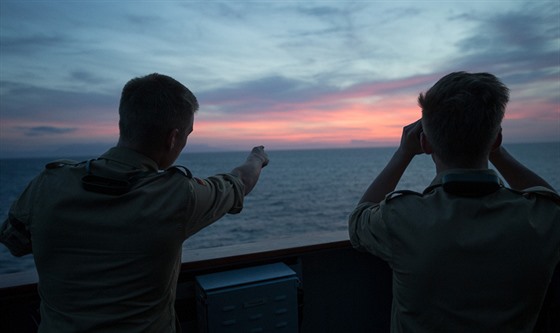 Námoníci z nmecké lodi Bonn hlídkují v rámci mise NATO v Egejském moi