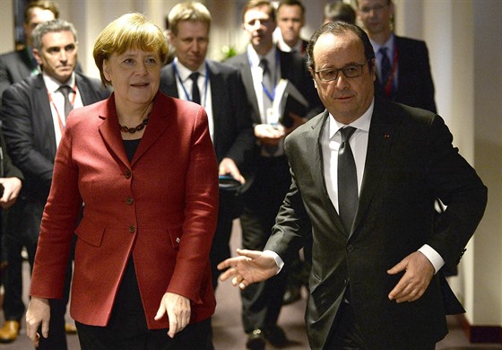 Nmecká kancléka Angela Merkelová a francouzský prezident François Hollande...