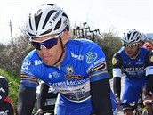 Zdenk tybar v prbhu tvrt etapy Tirrena-Adriatica v debat s Gregem van...