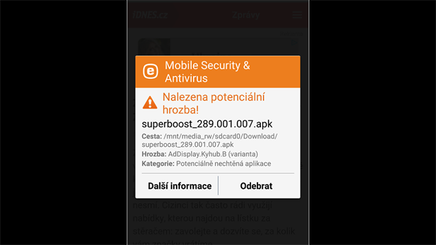 Malware na modelu P8000 nskho Elephonu. Do telefonu se kodliv kd dostal s oficiln aktualizac systmu.