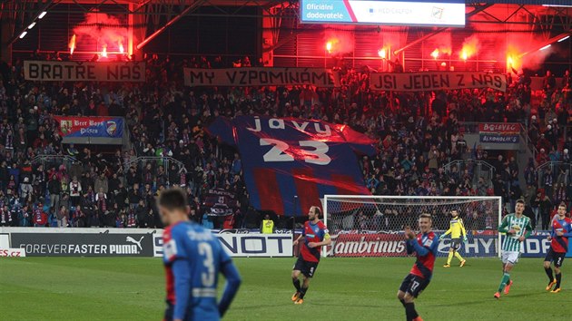 Choreo plzeských fanouk v duelu s Bohemians