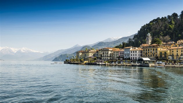 Italsk  Lombardie je proslul svmi azurovmi jezery s vhledem na Alpy. Lago di Como - Bellagio