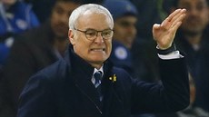 Claudio Ranieri, trenér lídr z Leicesteru, bhem utkání anglické fotbalové...