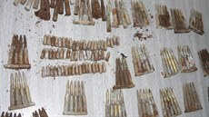 Nález téměř 260 nábojů z druhé světové války. Nález téměř 260 nábojů z druhé světové války.
