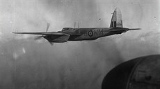 Noční stíhačka Mosquito 68. perutě RAF Noční stíhačka Mosquito 68. perutě RAF