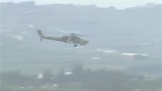 Vrtulník Mi-28 v Sýrii (snímek pochází z videozáznamu agentury Reuters)