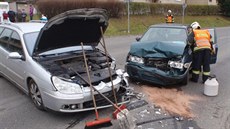 Při nehodě dvou aut v Koryčanech na Kroměřížsku se těžce zranila spolujezdkyně... Při nehodě dvou aut v Koryčanech na Kroměřížsku se těžce zranila spolujezdkyně...