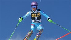 árka Strachová v posledním slalomu sezony ve Svatém Moici.