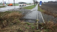 Z cyklostezky z Prostějova do Žešova zatím stojí jen část. Úsek končí v polích... Z cyklostezky z Prostějova do Žešova zatím stojí jen část. Úsek končí v polích...