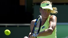 Denisa Allertová během duelu proti Kerberové z Německa na turnaji v Indian Wells Denisa Allertová během duelu proti Kerberové z Německa na turnaji v Indian Wells